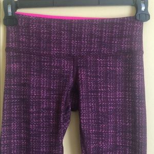 Lululemon athletica purple yoga pants size 4